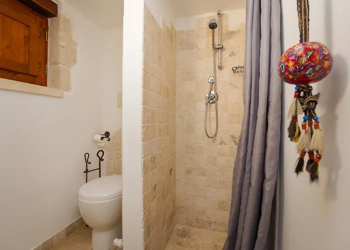 Trulli Oiseaux Migrateurs Bed & Breakfast 4*