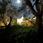 Bed & Breakfast Trulli Oiseaux Migrateurs 4*