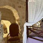 Trulli Oiseaux Migrateurs Bed & Breakfast 4*